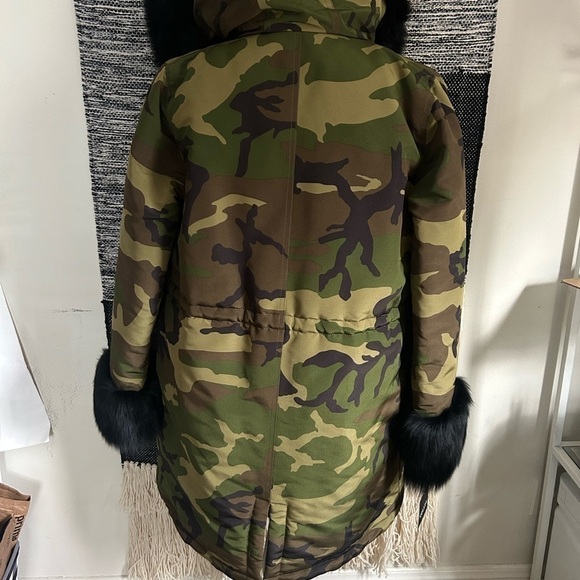 VOLARE New York Camouflage fox fur jacket army green and black size S NWT - Picture 12 of 16
